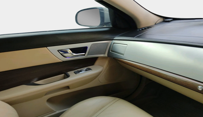 2014 Jaguar XF 2.2 DIESEL LUXURY, Diesel, Automatic, 55,451 km, interior