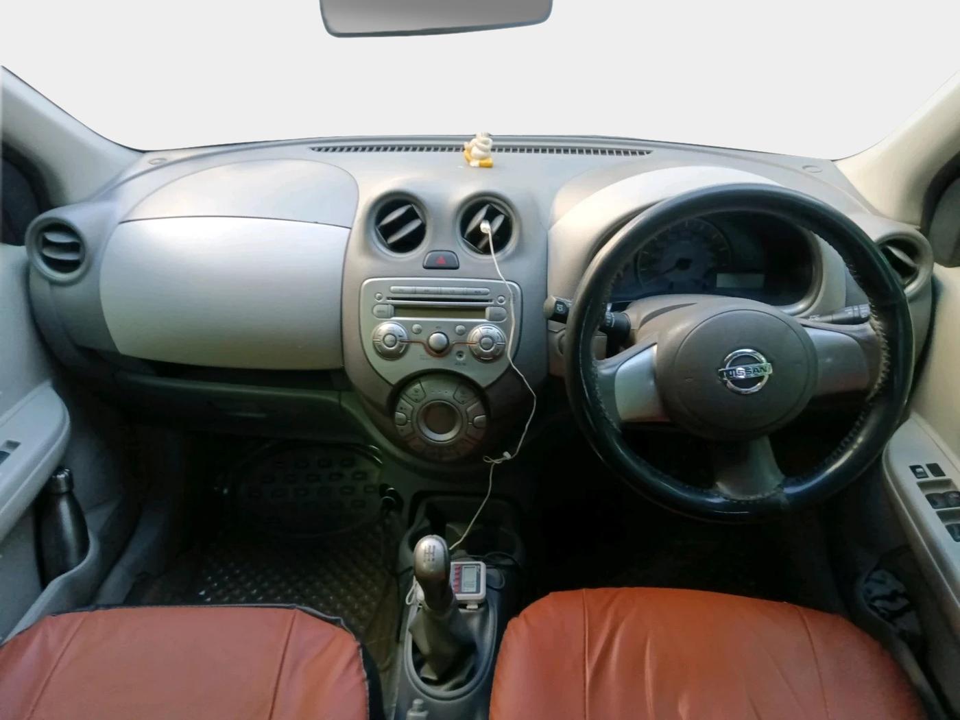 2012 Nissan Micra XV DIESEL, Diesel, Manual, 1,16,996 km, interior