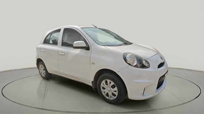 2015 Nissan Micra Active XV, Petrol, Manual, 66,000 km, exterior