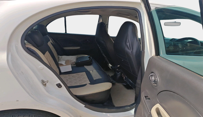 2015 Nissan Micra Active XV, Petrol, Manual, 65,167 km, interior