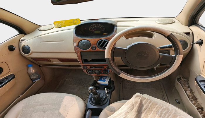 2011 Chevrolet Spark LS 1.0, Petrol, Manual, 31,904 km, interior