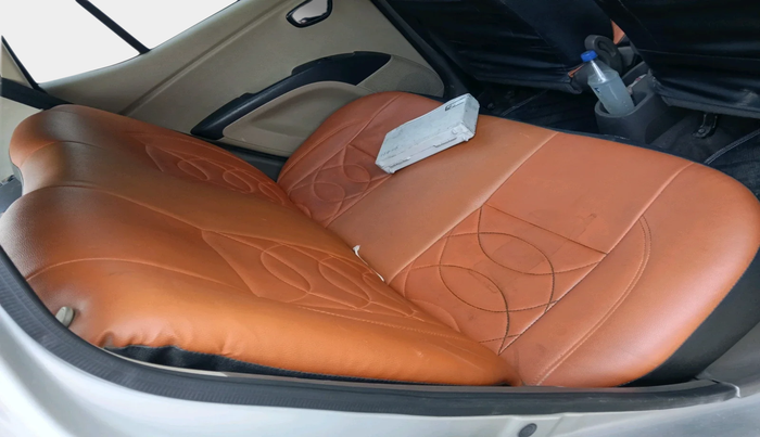 2012 Hyundai i10 MAGNA 1.1, Petrol, Manual, 1,03,774 km, interior