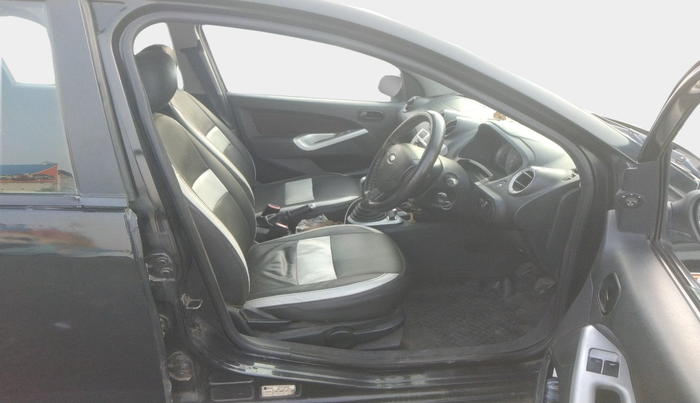 2012 Ford Figo TITANIUM 1.4 DIESEL, Diesel, Manual, 1,28,519 km, interior