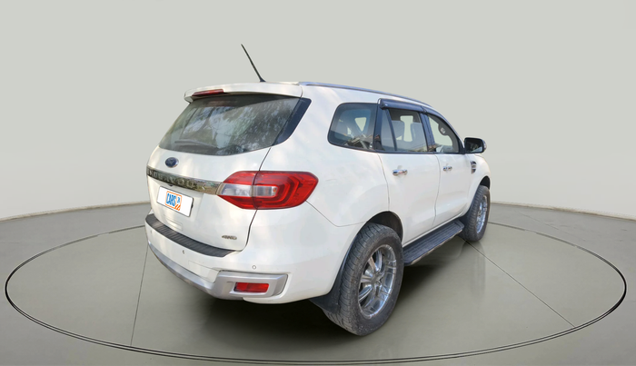 2016 Ford Endeavour TITANIUM 3.2 4X4 AT, Diesel, Automatic, 2,07,527 km, exterior