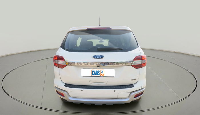 2016 Ford Endeavour TITANIUM 3.2 4X4 AT, Diesel, Automatic, 2,07,527 km, exterior