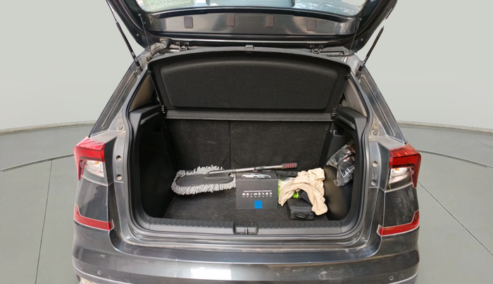 2021 Skoda KUSHAQ AMBITION 1.0L TSI MT, Petrol, Manual, 39,129 km, exterior