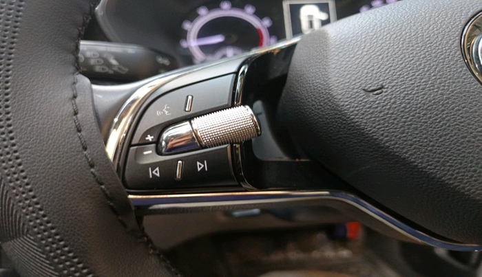 2021 Skoda KUSHAQ AMBITION 1.0L TSI MT, Petrol, Manual, 39,129 km, interior