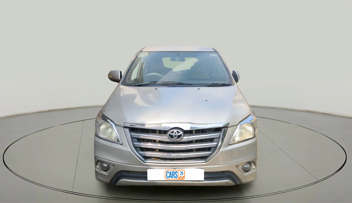 2014 Toyota Innova 2.5 ZX 7 STR, Diesel, Manual, 1,17,154 km, exterior