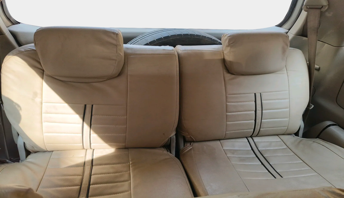 2014 Toyota Innova 2.5 ZX 7 STR, Diesel, Manual, 1,17,154 km, interior