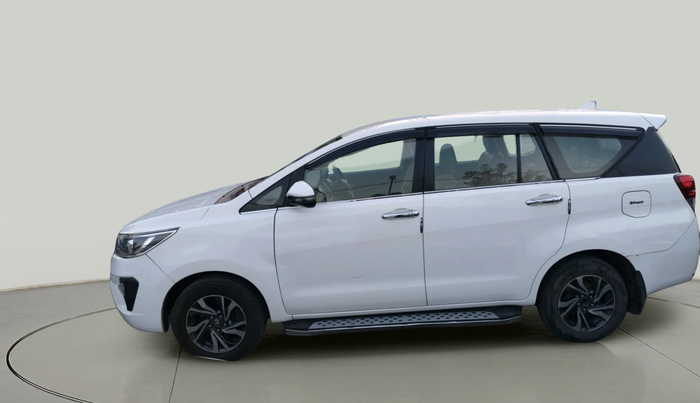 2021 Toyota Innova Crysta 2.4 G 8 STR, Diesel, Manual, 66,926 km, exterior