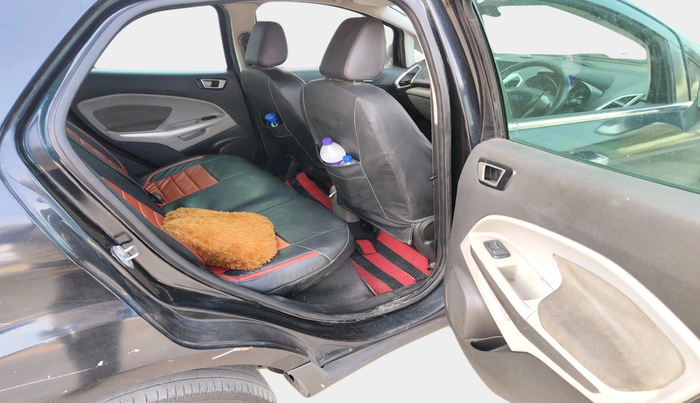 2017 Ford Ecosport TITANIUM 1.5L DIESEL, Diesel, Manual, 1,47,264 km, interior