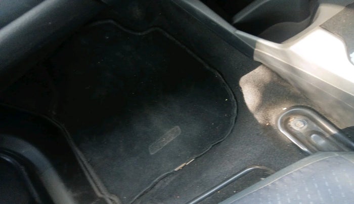 2017 Honda WR-V 1.2L I-VTEC S MT, Petrol, Manual, 78,277 km, interior