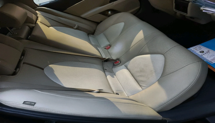 2024 Toyota Camry HYBRID, Hybrid, Automatic, 23,660 km, interior