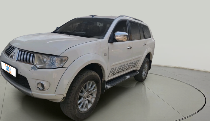 2014 Mitsubishi Pajero Sport 2.5 MT 4X4, Diesel, Manual, 1,32,147 km, exterior