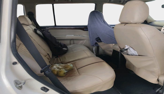 2014 Mitsubishi Pajero Sport 2.5 MT 4X4, Diesel, Manual, 1,32,147 km, interior