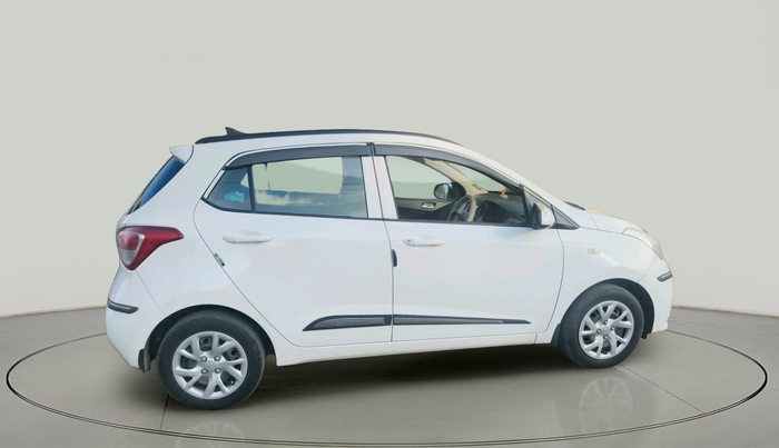 2017 Hyundai Grand i10 SPORTZ 1.2 KAPPA VTVT, Petrol, Manual, 58,219 km, exterior