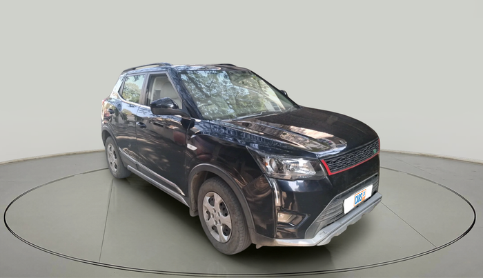 2020 Mahindra XUV300 W6 1.5 Diesel, Diesel, Manual, 52,753 km, exterior