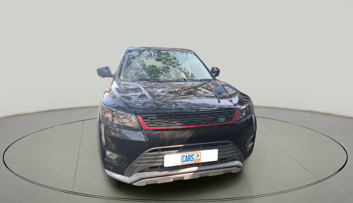 2020 Mahindra XUV300 W6 1.5 Diesel, Diesel, Manual, 52,753 km, exterior