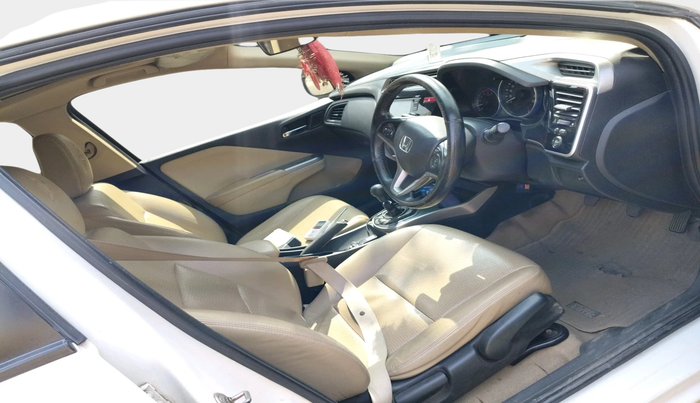 2015 Honda City 1.5L I-DTEC VX, Diesel, Manual, 1,21,221 km, interior