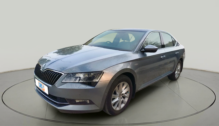2019 Skoda Superb L&K 1.8 TSI AT, Petrol, Automatic, 64,800 km, exterior