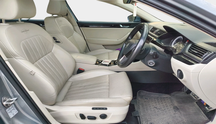 2019 Skoda Superb L&K 1.8 TSI AT, Petrol, Automatic, 64,800 km, interior