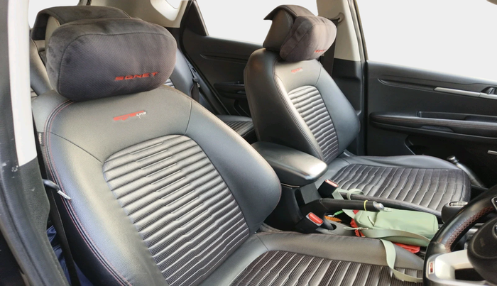 2021 KIA SONET GTX PLUS 1.5, Diesel, Manual, 1,54,878 km, interior