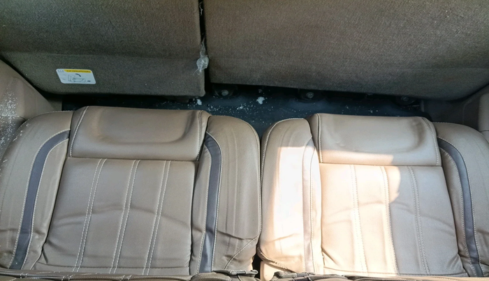 2015 Mahindra XUV500 W8, Diesel, Manual, 46,300 km, interior