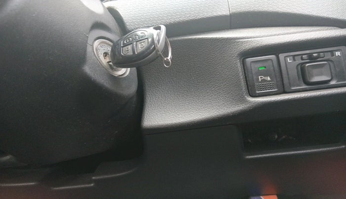 2016 Maruti Vitara Brezza VDI, Diesel, Manual, 1,59,253 km, interior