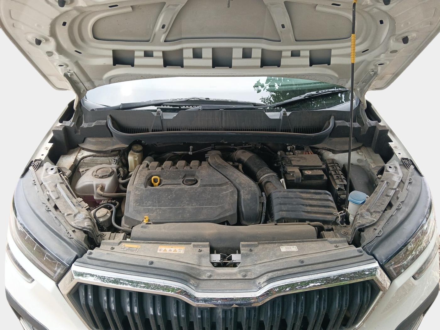 2023 Skoda KUSHAQ AMBITION 1.5 TSI DSG, Petrol, Automatic, 18,000 km, exterior