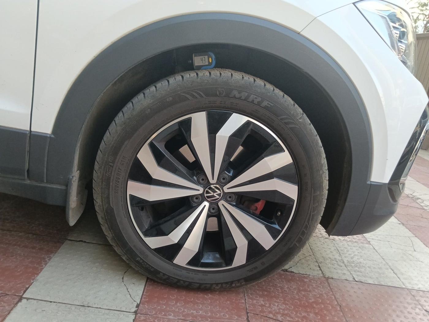 2024 Volkswagen TAIGUN GT PLUS 1.5 TSI DSG, Petrol, Automatic, 5,375 km, tyre