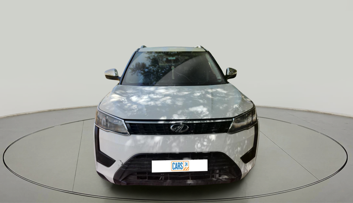 2019 Mahindra XUV300 W4 1.5 DIESEL, Diesel, Manual, 1,94,574 km, exterior