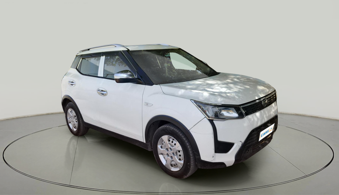 2019 Mahindra XUV300 W4 1.5 DIESEL, Diesel, Manual, 1,94,574 km, exterior