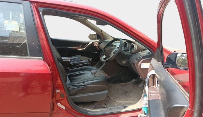 2013 Mahindra XUV500 W8, Diesel, Manual, 1,56,832 km, interior