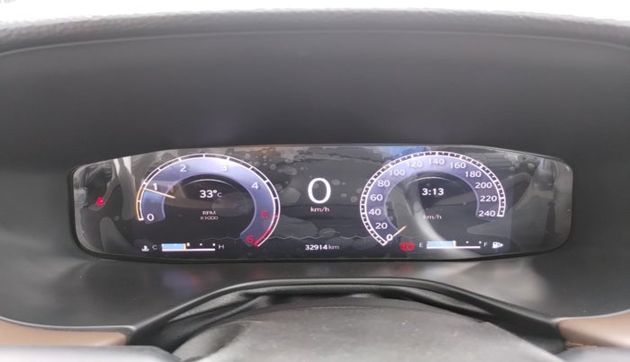 2023 Jeep MERIDIAN LIMITED (O) 4X2 MT, Diesel, Manual, 32,914 km, interior