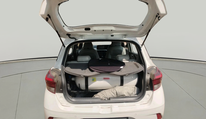 2023 Hyundai GRAND I10 NIOS SPORTZ 1.2 KAPPA VTVT CNG, CNG, Manual, 5,243 km, exterior