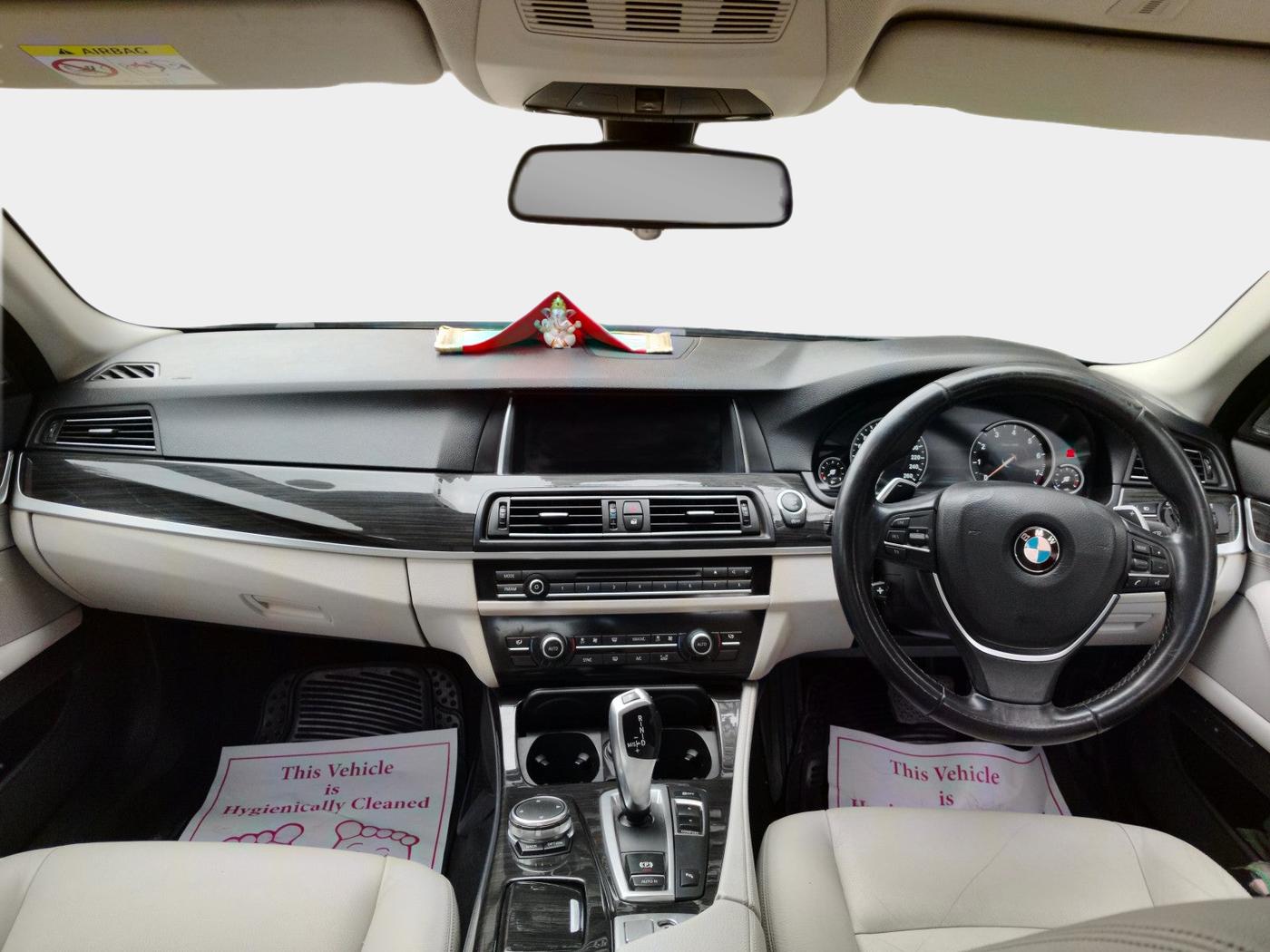 2016 BMW 5 Series 520I LUXURY LINE, Petrol, Automatic, 47,450 km, interior