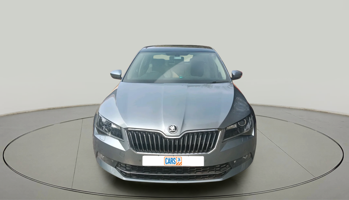 2017 Skoda Superb L&K 2.0 TDI AT, Diesel, Automatic, 1,42,683 km, exterior