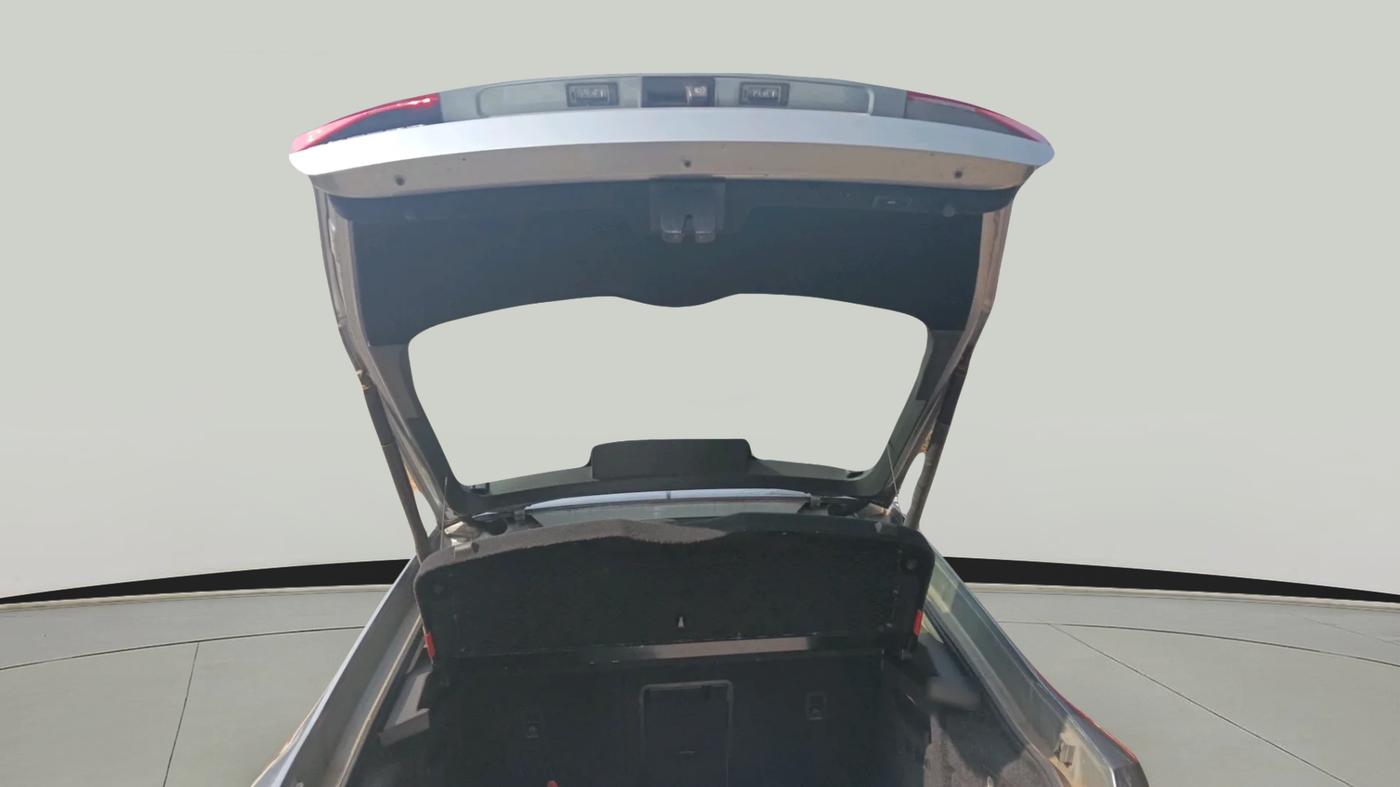 2017 Skoda Superb L&K 2.0 TDI AT, Diesel, Automatic, 1,42,683 km, exterior