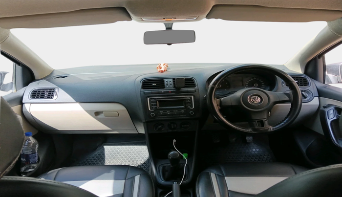 2014 Volkswagen Polo COMFORTLINE 1.2L, Petrol, Manual, 53,551 km, interior