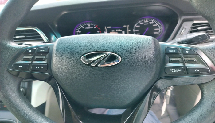 2018 Mahindra MARAZZO M8 7 STR, Diesel, Manual, 1,09,845 km, interior