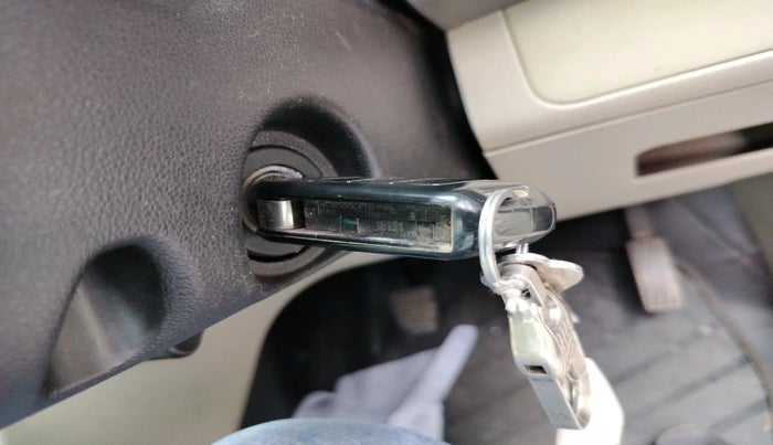 2018 Mahindra MARAZZO M8 7 STR, Diesel, Manual, 1,09,845 km, interior