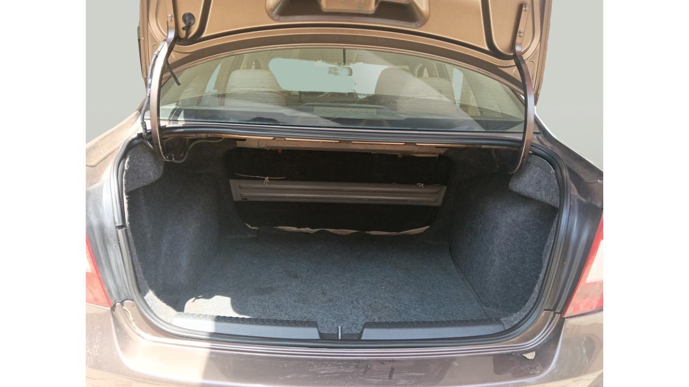 2014 Skoda Rapid 1.5 TDI CR ELEGANCE AT, Diesel, Automatic, 87,783 km, exterior