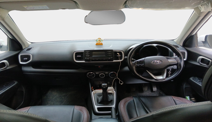2019 Hyundai VENUE S 1.2, Petrol, Manual, 52,441 km, interior