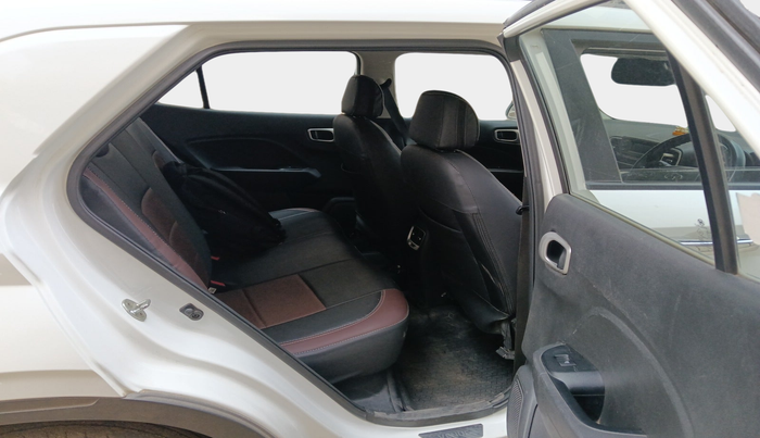 2019 Hyundai VENUE S 1.2, Petrol, Manual, 52,441 km, interior