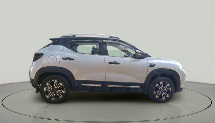 2022 Renault Kiger RXZ MT, Petrol, Manual, 39,909 km, exterior