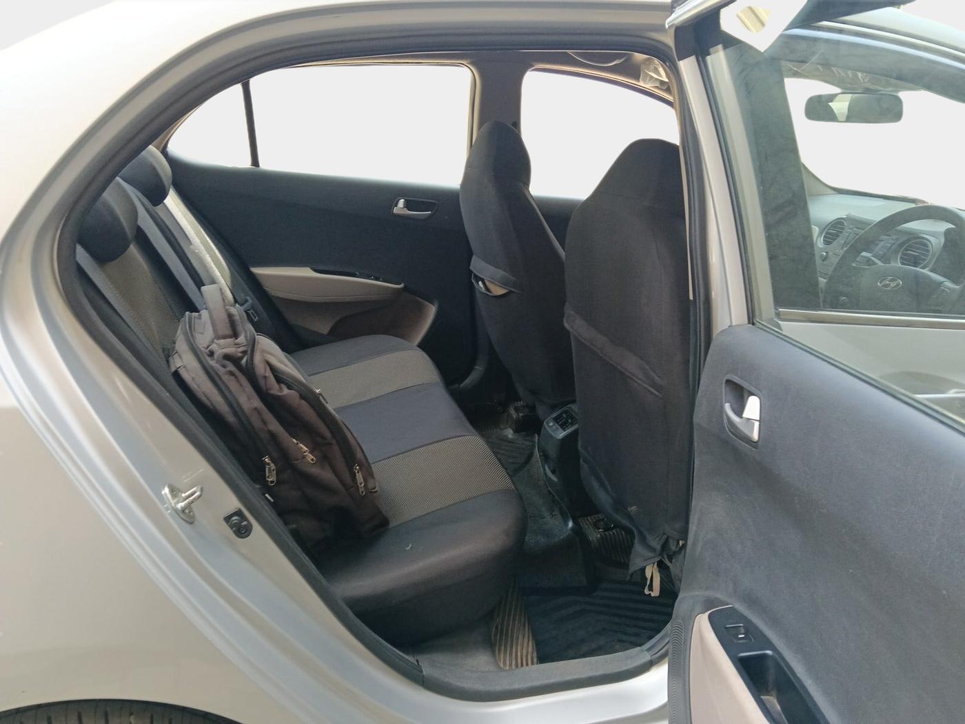 2015 Hyundai Xcent S 1.2, Petrol, Manual, 47,163 km, interior