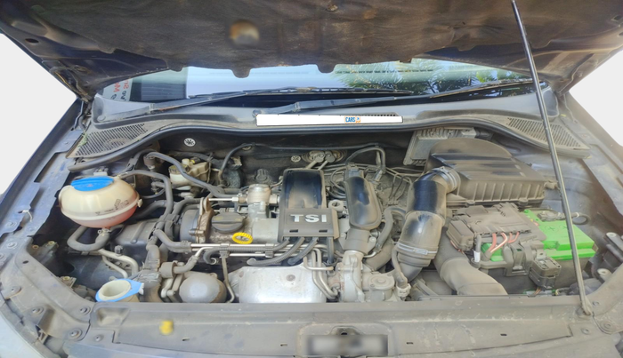 2015 Volkswagen Vento HIGHLINE PETROL AT, Petrol, Automatic, 84,621 km, exterior