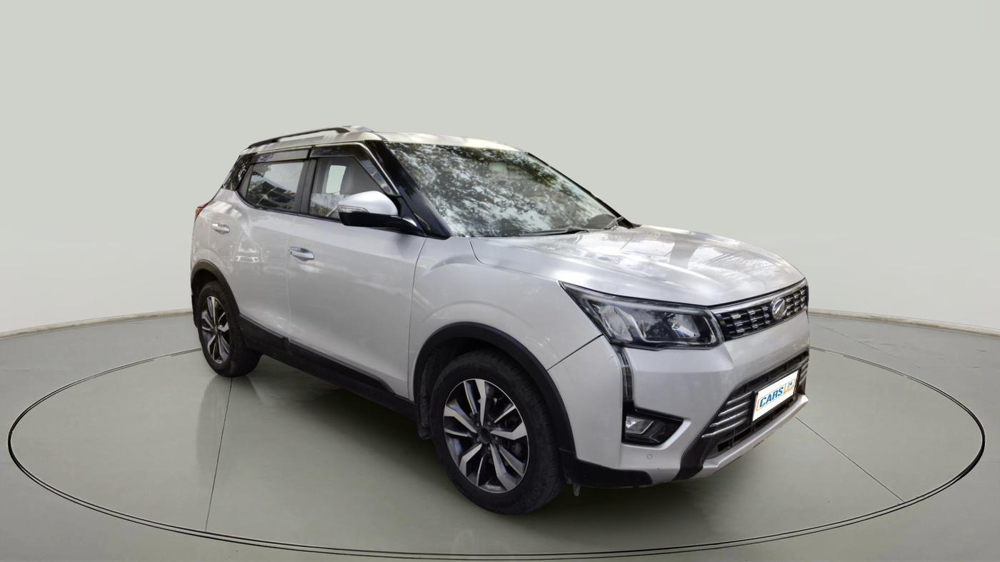 2019 Mahindra XUV300 W8 (O) 1.5 DIESEL, Diesel, Manual, 99,344 km, exterior
