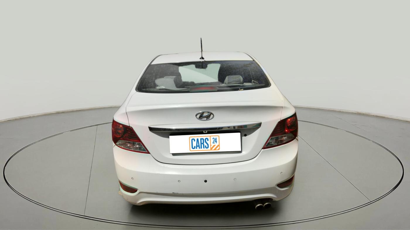 2012 Hyundai Verna FLUIDIC 1.6 CRDI SX, Diesel, Manual, 2,01,268 km, exterior