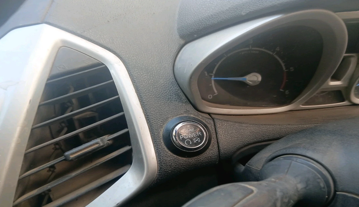 2014 Ford Ecosport TITANIUM 1.5L DIESEL, Diesel, Manual, 1,30,360 km, interior